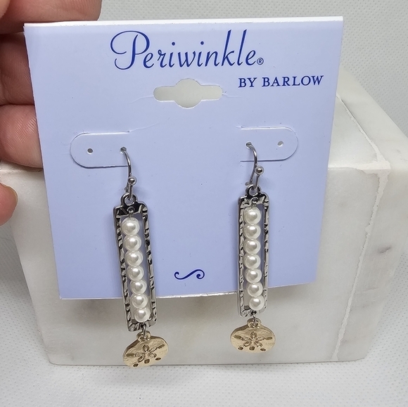 🦋 Periwinkle Gold Bar Faux Pearl Sand Dollar Dangle Earrings - Picture 2 of 2